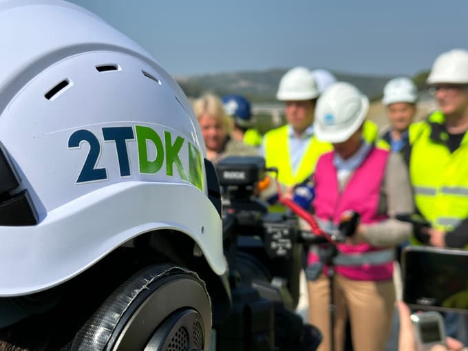 Golob napovedal gradnjo tretjega, vzporednega tira in ukinitev obstoječe proge. Kdaj bo zgrajen?