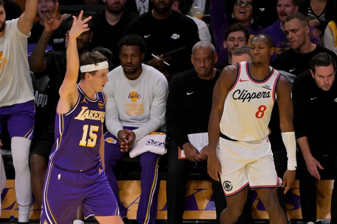 Austin Reaves po zadeti trojki