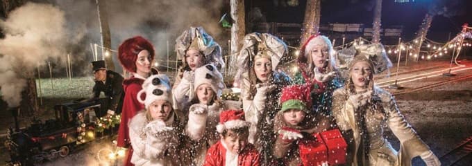 Praznična potovanja z vlaki – Božiček se s polno paro vrača na tire!