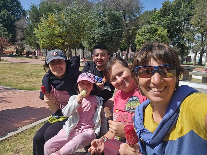 V družbi najinega gostitelja Miguela skupaj z družino