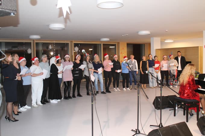 (FOTO) Ravne na Koroškem: Praznični festival KO-RA povezal stanovalce in skupnost