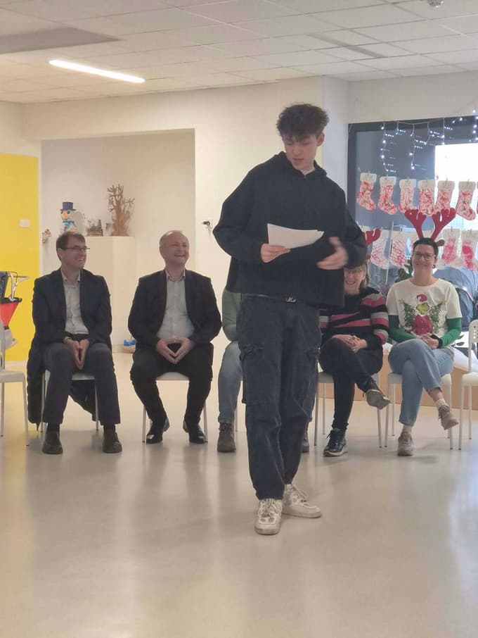 (FOTO) V Vrtcu Ravne prvi tehniški dan: Najmlajši v vlogi malih mojstrov