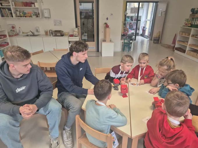 (FOTO) V Vrtcu Ravne prvi tehniški dan: Najmlajši v vlogi malih mojstrov