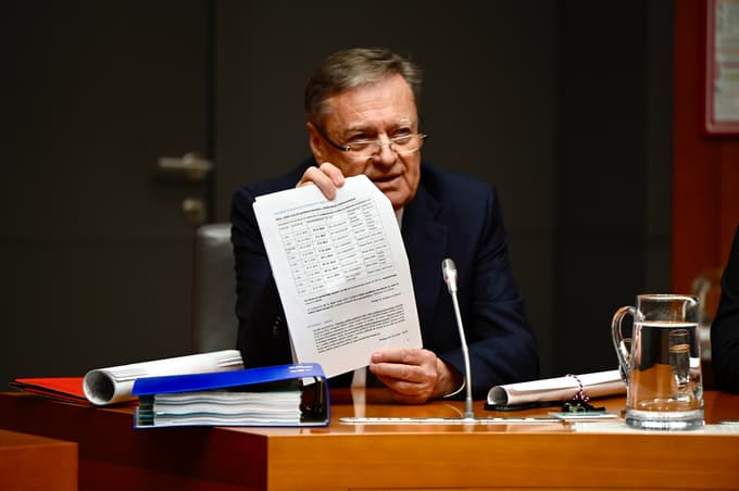 Zoran Janković med pričanjem