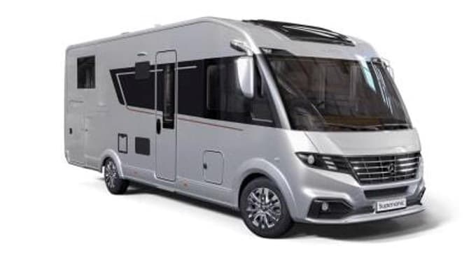 Primer dobre štiri tone težkega Adriinega avtodoma Supersonic, ki ga boste po novem lahko vozili z B-kategorijo, a za vožnjo po avtocestah zanj ne bo mogoče kupiti vinjete.