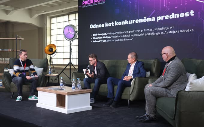 Tehnologija nam pomaga, da smo boljši ljudje - in obratno, je med drugim dejal Christian Philipp (povsem desno).