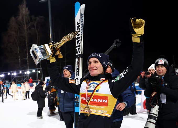 (FOTO) Sladko drugo mesto! Domen Prevc suvereno zagrabil zlatega orla