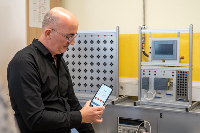 Vodja strokovnega dela na projektu mag. Marjan Bezjak 