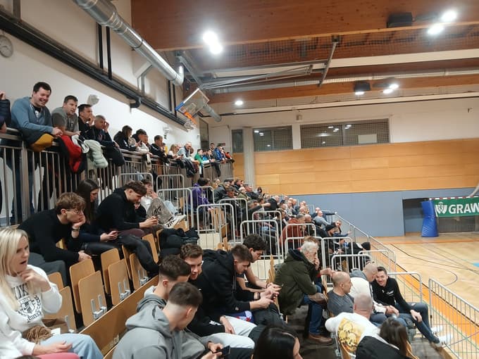 (FOTO) Mariborski košarkarski derbi: Izkušnje so premagale mladost