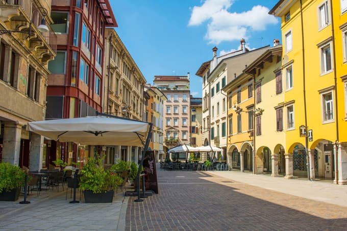 (FOTO) Ravno prav italijansko mesto: Pet stvari, ki jih morate doživeti, če obiščete Videm