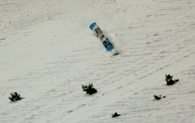 Smučka se je kar brez Domna Prevca odpeljala v vznožje letalnice v Oberstdorfu.