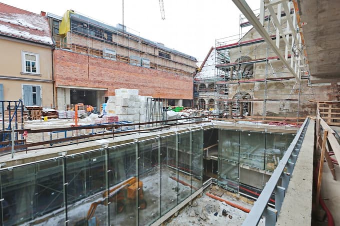 Mariborska knjižnica razpisuje natečaj za vizualno podobo ob odprtju Centra Rotovž: Sovica ostaja, a v novi preobleki