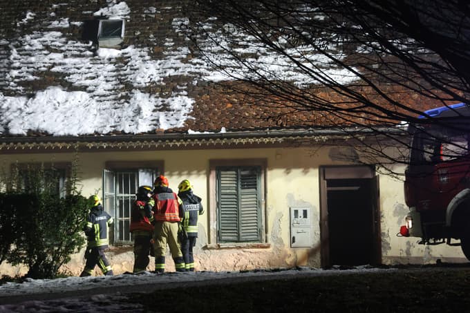 (FOTO in VIDEO) Pri treh ribnikih: Zagorel zapuščen objekt ob nekdanji znani mariborski gostilni