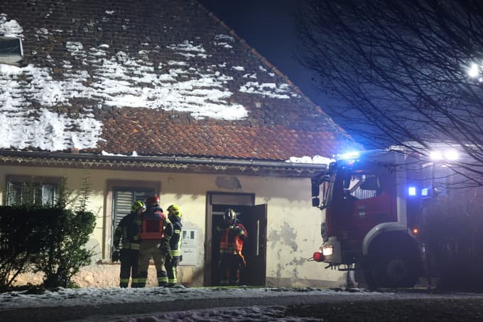 (FOTO in VIDEO) Pri treh ribnikih: Zagorel zapuščen objekt ob nekdanji znani mariborski gostilni