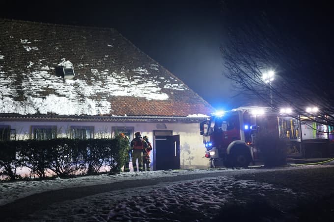 (FOTO in VIDEO) Pri treh ribnikih: Zagorel zapuščen objekt ob nekdanji znani mariborski gostilni