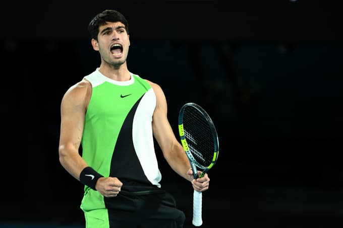 (FOTO) Alcaraz premagal Đokovića za prvo slavje v Melbournu, zdaj ima zmage na vseh turnirjih za grand slam