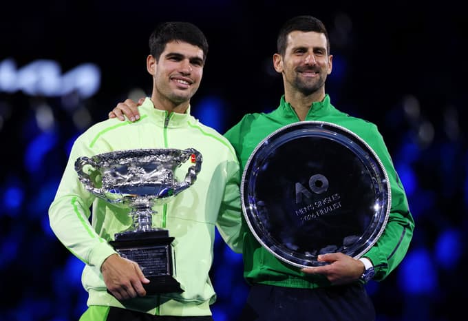 (FOTO) Alcaraz premagal Đokovića za prvo slavje v Melbournu, zdaj ima zmage na vseh turnirjih za grand slam