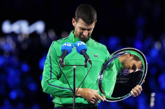 (FOTO) Alcaraz premagal Đokovića za prvo slavje v Melbournu, zdaj ima zmage na vseh turnirjih za grand slam