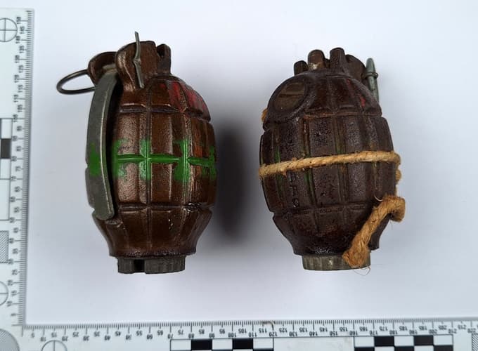 (FOTO) Poglejte, kaj vse so policistom izročili državljani