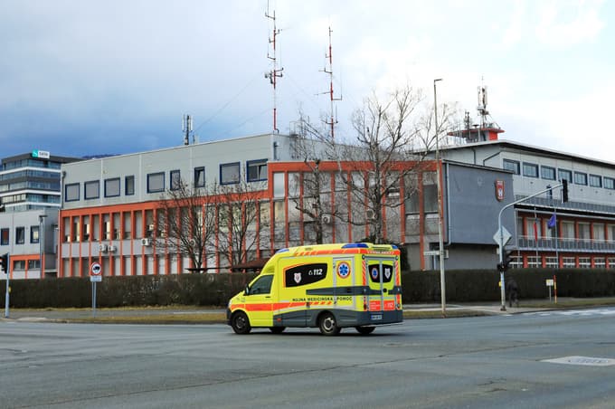 Operaterji na številki 112 prekinili stavko