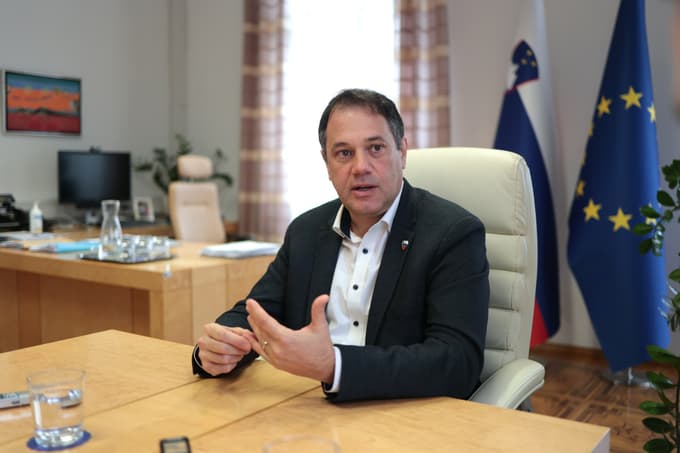 (OB KONCU MANDATA) Matej Arčon: "Pogosteje sem v Ljubljani. Ne štejem ur. Niti praznikov in vikendov"