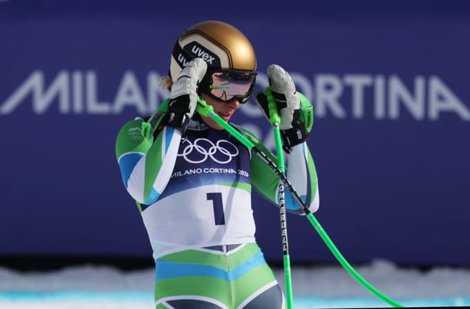 Uf, slabo se je začelo! Ilka padla na treningu smuka!