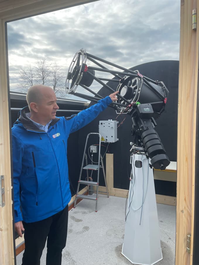 Marko Žigart je tudi mentor astronomskega krožka.