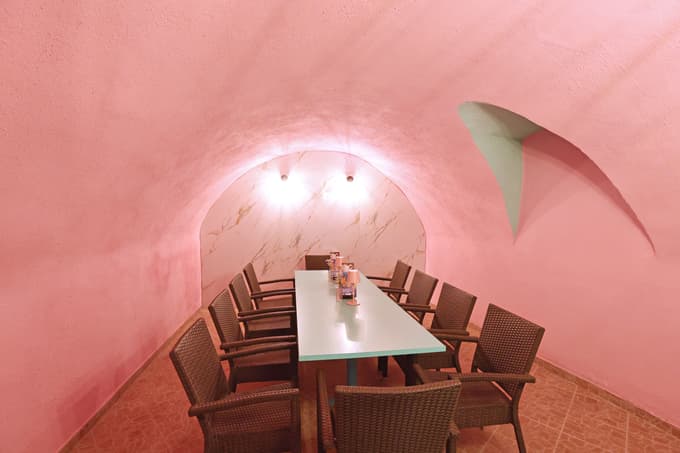 V lokalu je prostora za 40 gostov.