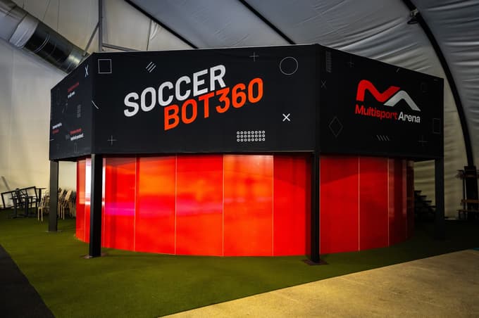 Nogometni simulator v Rogozi.