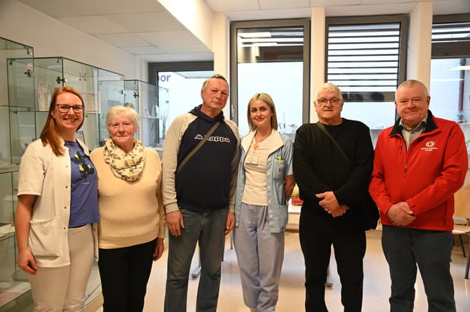 Vitezinji in vitezu krvodajalstva so se zahvalili zaposleni v centru za transfuzijsko medicino in organizatorji krvodajalstva iz Rdečega križa 