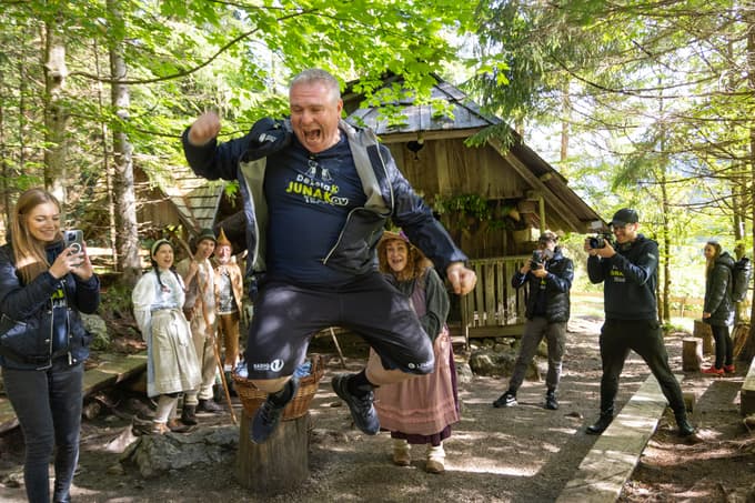 Na vprašanje, ali bi morda vendarle še enkrat premislil, je Deželak ostal odločen: "Res sem dolgo razmišljal. Ampak že lansko leto sem to čutil – in tako je prav."