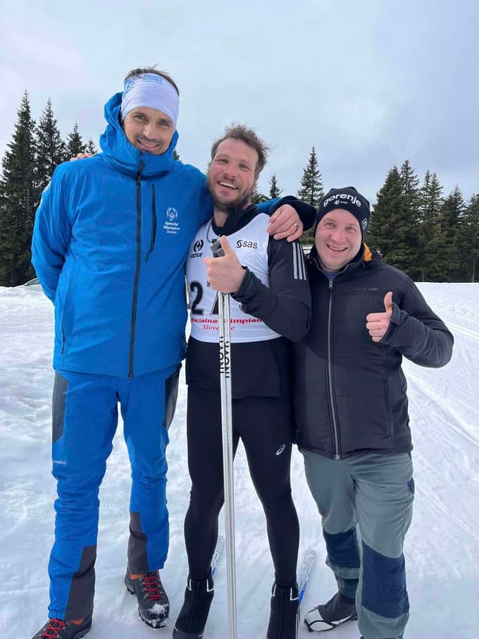 (FOTO) Na Rogli uspešno izpeljan 11. turnir v smučarskem teku Specialne olimpijade