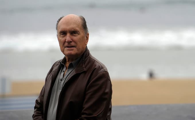 Poslovil se je velik filmski zvezdnik: "Umrl je mirno doma"