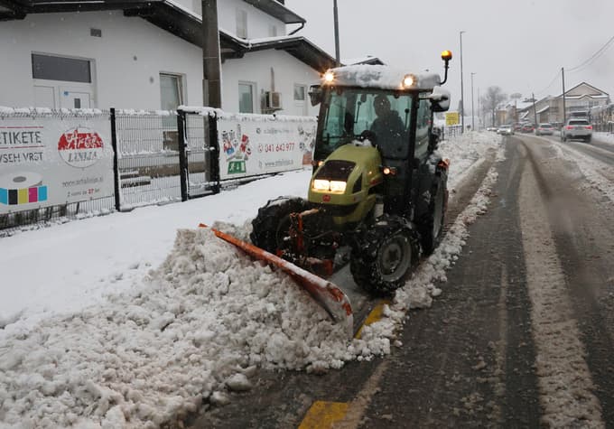 Čiščenje snega v Mariboru