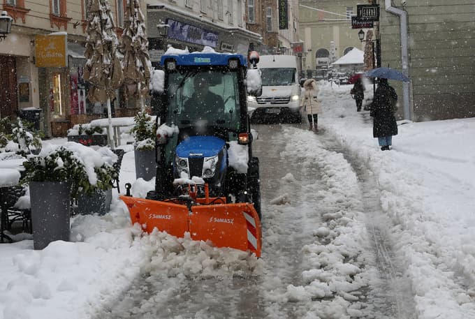 Čiščenje snega v Mariboru