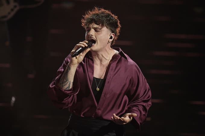 Lanski zmagovalec Olly je čez noč postal najbolj oblegana in oboževana oseba v Italiji. Na Evrovizijo pa ni hotel.