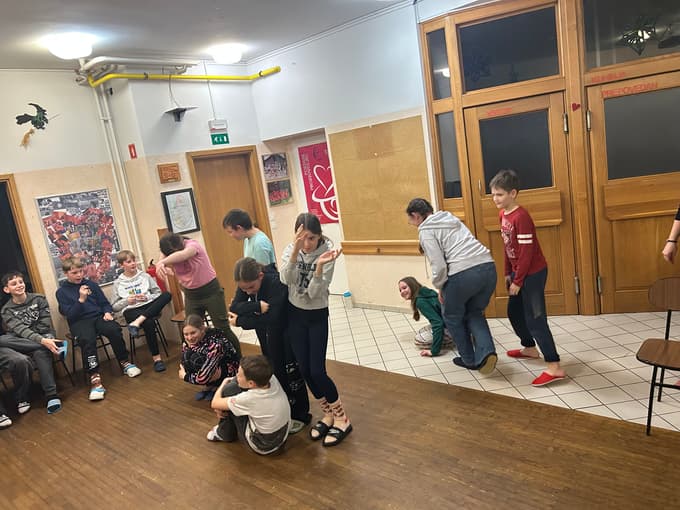 Na Domu Miloša Zidanška na Pohorju je 27 otrok doživelo edinstveno kombinacijo učenja, ustvarjalnosti in zimskih radosti.