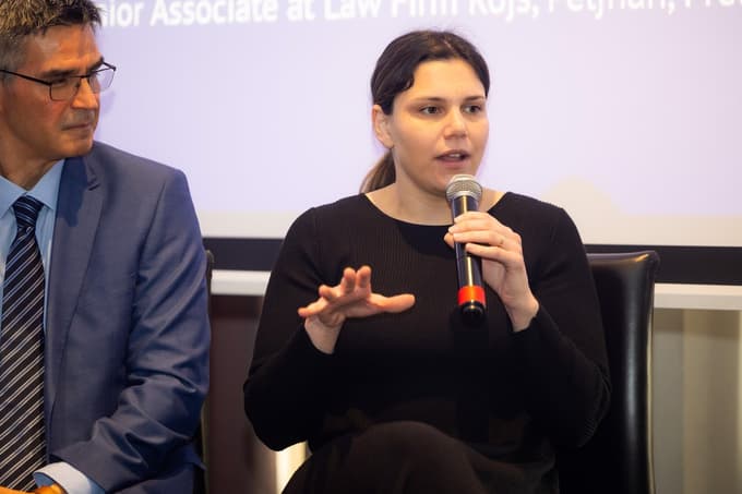 Maja Brelih Lotrič, Lotrič Meroslovje: "Prenos lastništva je bil dolg proces."