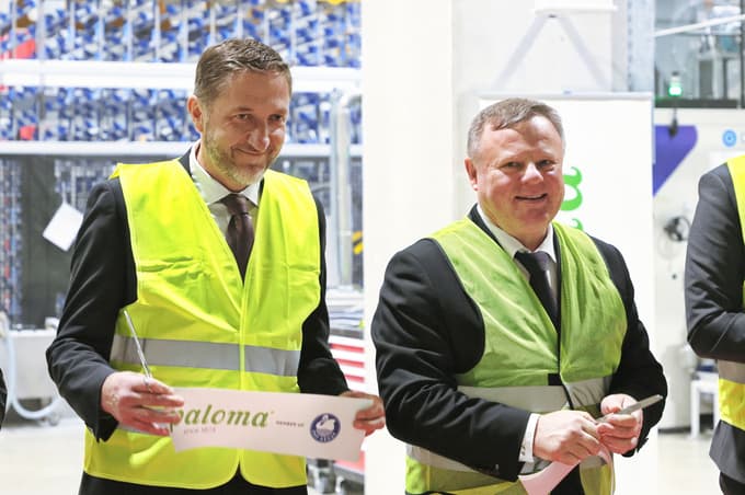 12 milijonov evrov vredno naložbo sta odprla Klemen Boštjančič, minister za finance, in predsednik Eco Investmenta Milan Filo.