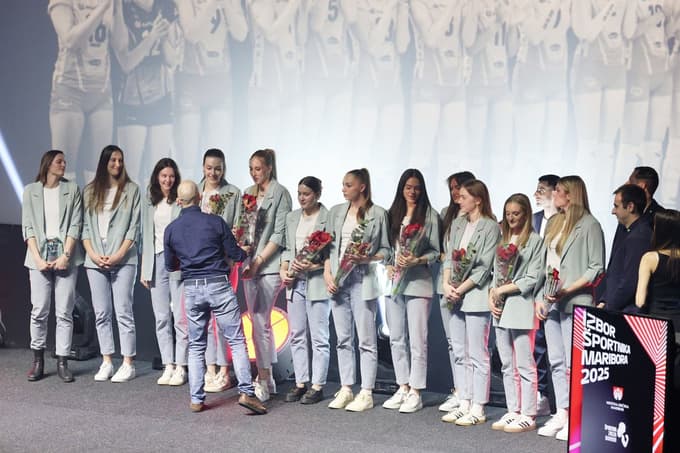 Odbojkarice že vse od leta 2008 niso predale krone za najboljšo žensko ekipo Maribora.