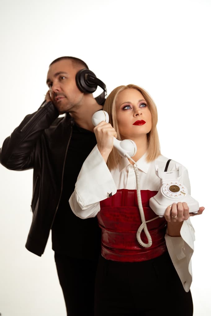 (VIDEO) Klic k sočutju: Tako zveni skladba, s katero Maraaya osvajata San Marino in Evrovizijo, nosi pomembno sporočilo