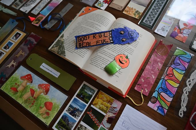 Razstava Pozabljeno med platnicami