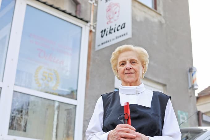 Umrla Viktorija Jarc – Vikica, legendarna mariborska frizerka