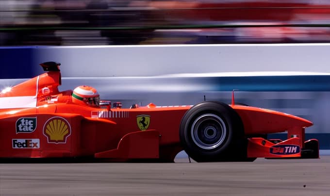 Klicali so ga "bog seksa": Senna ga je udaril, s Schumacherjem je divjal