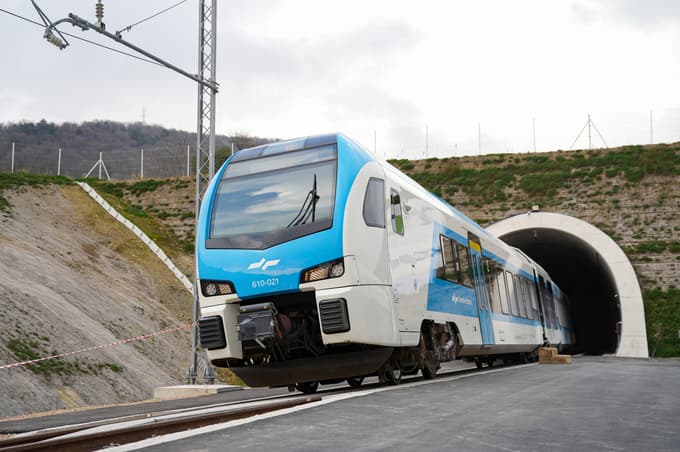 (FOTO) Golob: Drugi tir zgodba domačega znanja in gradbene operative