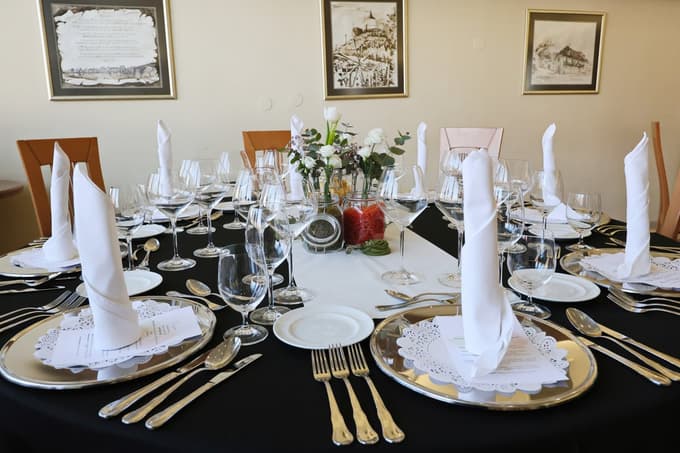 Tudi dekoracija mize je bila premišljena. Med drugim so bile na mizi testenine v barvi italijanske zastave.