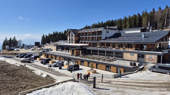 Grmovškov dom in Kope so v zadnjem desetletju iz nekoč zaspanega smučišča naredile pravi zimski turistični center.