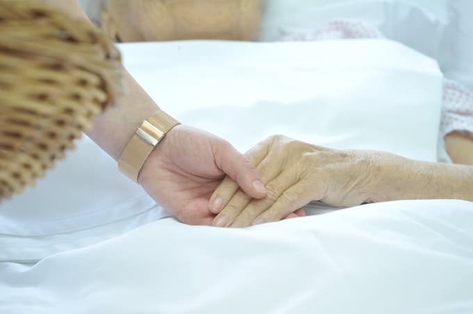 Društvo onkoloških bolnikov Slovenije ob 40-letnici: Zdravljenje ni le medicina, ampak tudi zaupanje