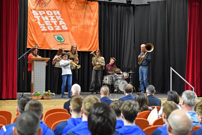 (FOTO) Nežka Libnik in Nejc Štern športnika leta! Kdo je še zaznamoval leto 2025?