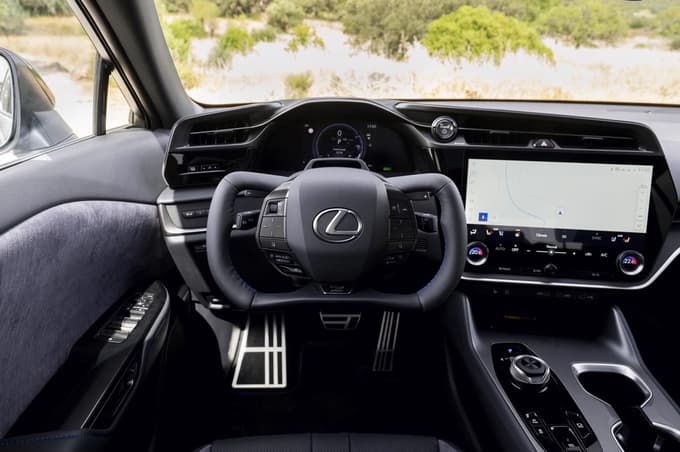 Ko kolesa krmili elektronski signal